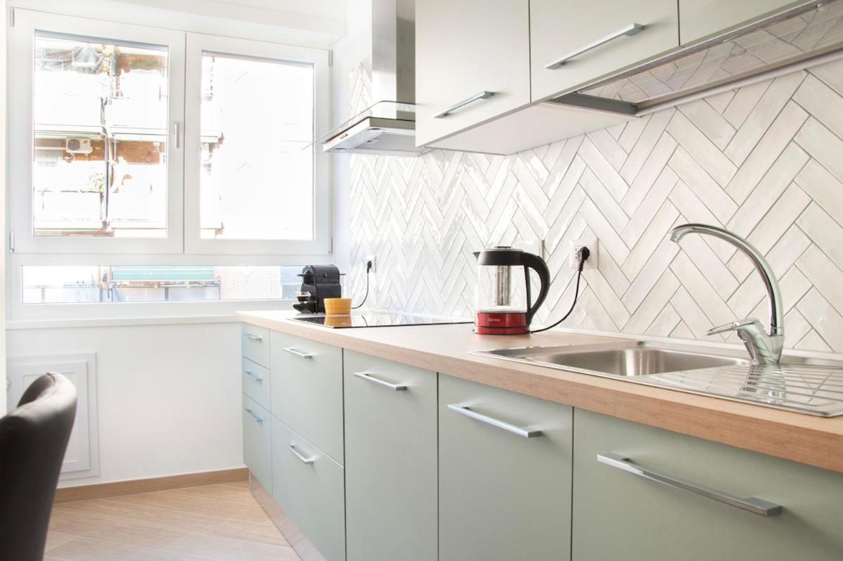 Luxury & Design Piramide Apartment Rom